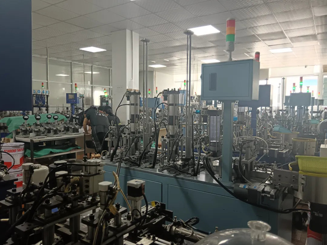 名人名企|深圳市萬(wàn)源軸承攜自主研發(fā)各類(lèi)軸承產(chǎn)品亮相高交會(huì)人工智能與機(jī)器人產(chǎn)業(yè)展